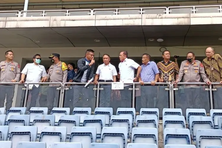 Menpora Perhatikan Persib dan Kungjungi GBLA, Ini Reaksi Umum Muchtar