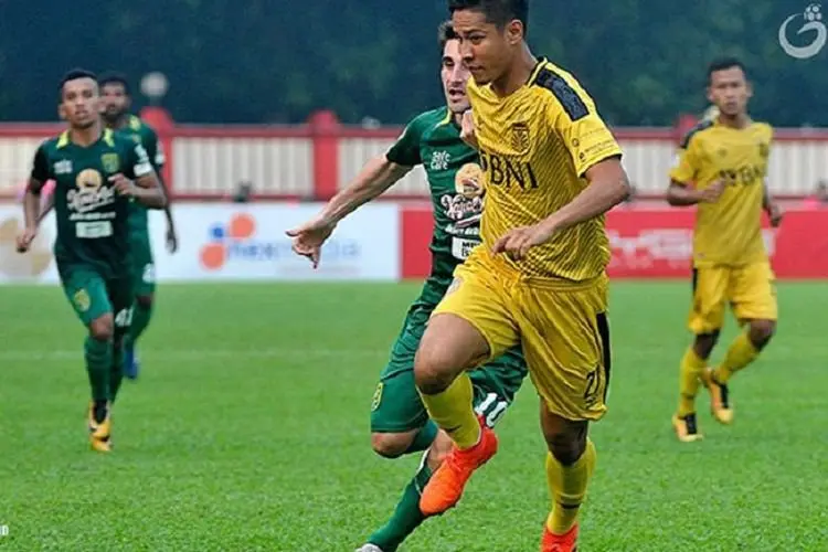 Indra Kahfi Bersyukur Timnya Bisa Menahan Imbang Persib Bandung
