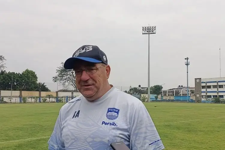 Jadwal Persib vs Madura United Dimajuka Sore Hari, Robert Alberts : Bagus Untuk Suporter