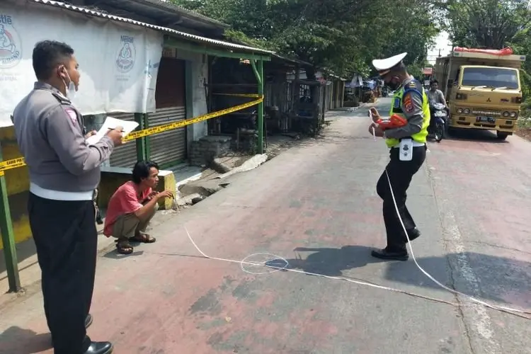 Lagi, Pemuda di Tangerang Tewas Terlindas Ban Saat Buat Konten Hentikan Truk