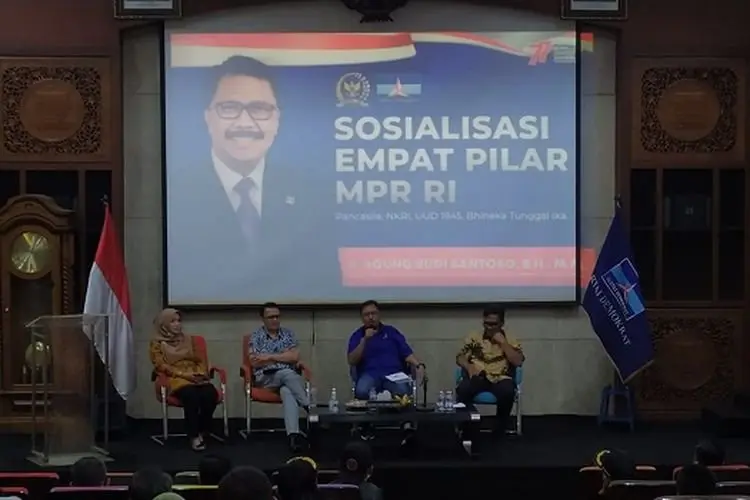 Ketua RW di Bandung Diberi Pemahaman Pentingnya 4 Pilar Kebangsaan