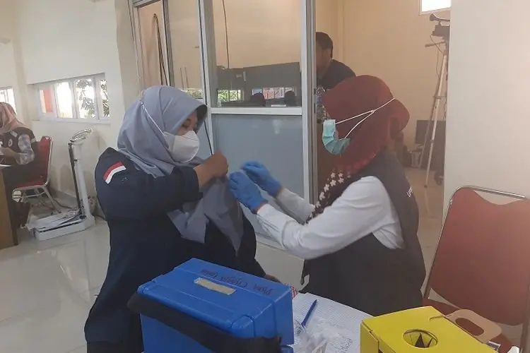 Dies Natalies ke-62, SMKN 3 Bandung Gelar Bazar dan Vaksinasi Booster