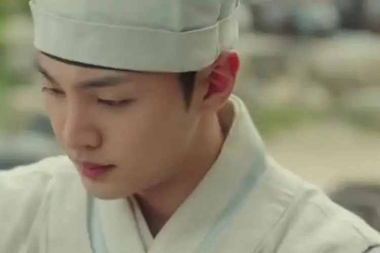Spoiler Poong The Joseon Psychiatrist Episode 2 : Kembali Dapat Pencerahan, Yoo Se Poong Bangkit Menjadi Tabib