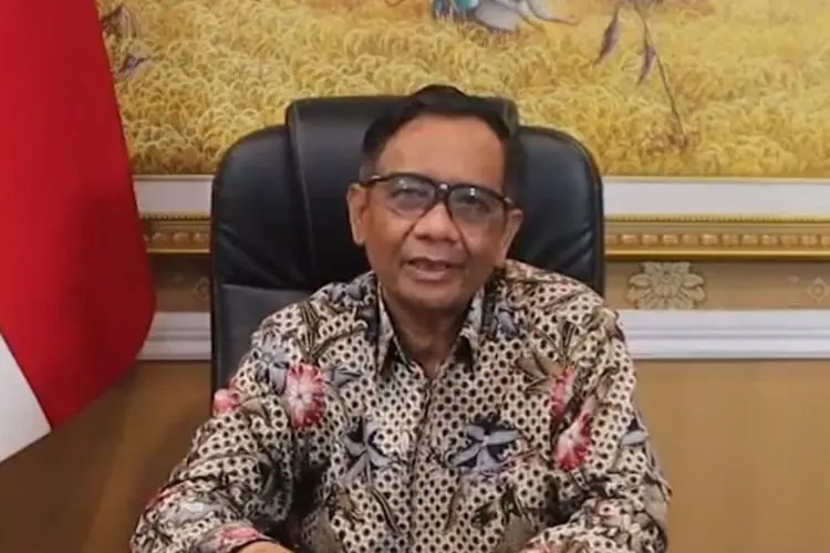 Mahfud MD Ingatkan Kepala Daerah: Jangan Tergiur Korupsi, Hukum Masih Mengejar Meski Sudah Pensiun