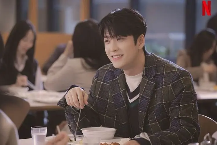 Suka Wanita Rambut Pendek, Ini 10 Hal yang Harus diketahui Tentang Kang Tae Oh 'Extraordinary Attorney Woo'