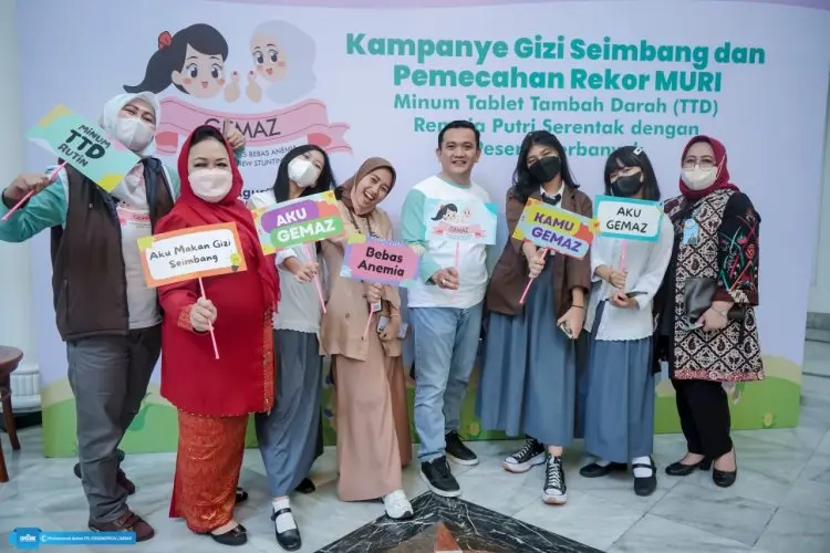Serentak, 1,4 juta Remaja Putri Jabar Minum Tablet Tambah Darah