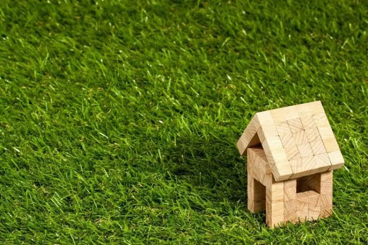Pakar Ungkap Kelebihan dan Kekurangan Beli Rumah Lelang
