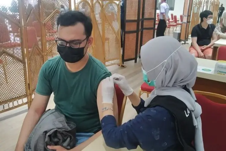 Vaksinasi Booster Sentuh 46,20 Persen, Dinkes Kota Bandung Optimistis Capai Target Agustus