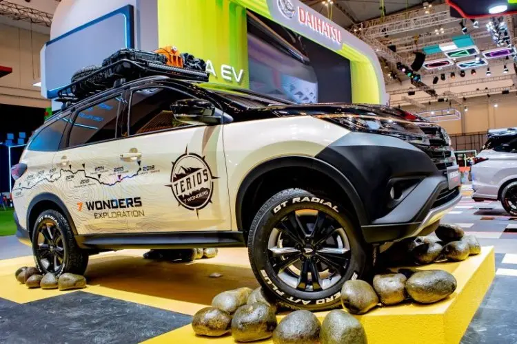 Mobil Bertema Terios 7 Wonders Mejeng di GIIAS 2022