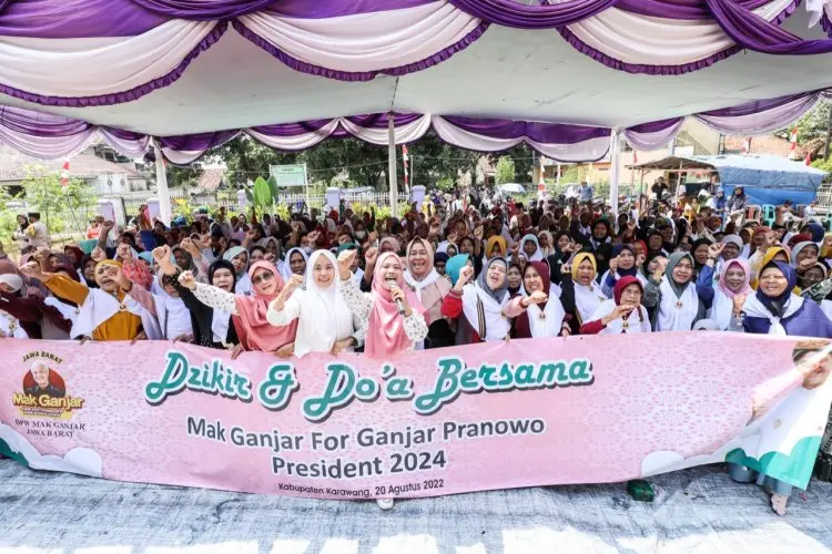 Emak-emak Karawang Kagum Figur Ganjar: Dia Mengangkat Derajat Wanita