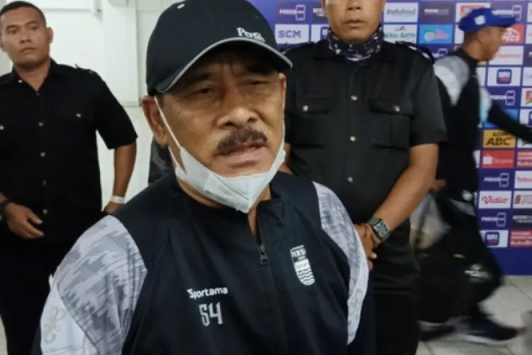 Lantaran Firasat Ini, Umuh Muchtar Yakin Persib Kalah dari Bali United