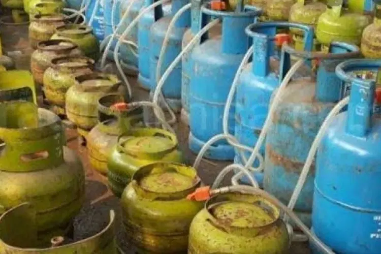 Polisi Bandung Bongkar Modus Penyuntikan Gas Elpiji Subsidi ke Non Subsidi