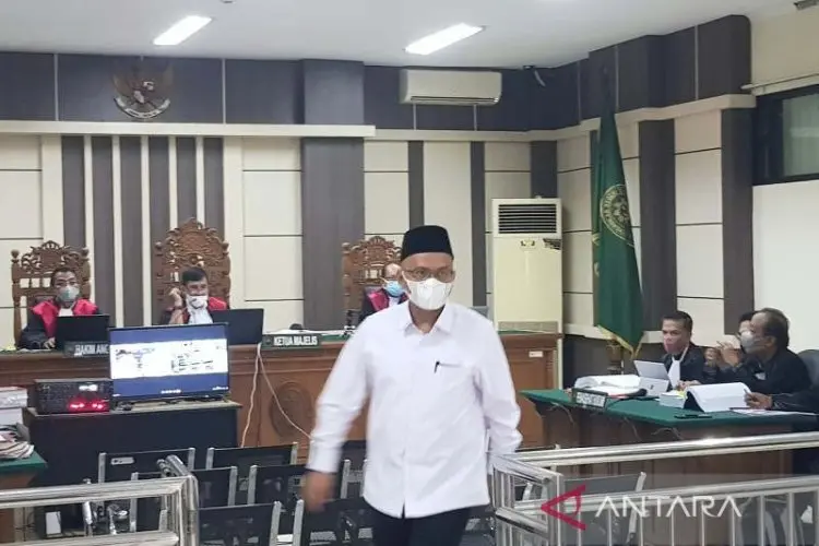 Terkait Suap Dosen, Sejumlah Pejabat UIN Semarang Disanksi
