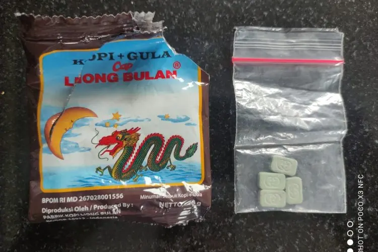Satnarkoba Buru Pengedar Pil Extacy Berbungkus Kopi Liong
