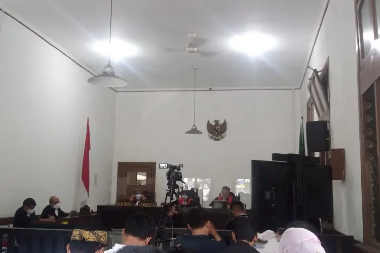 Dua Saksi Ahli Sebut Pertemuan BPK Dan Ade Yasin Wajar Untuk Perbaikan