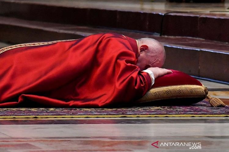 Paus Malu Gereja Tak Memprioritaskan Korban Pelecehan di Prancis