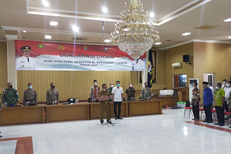 Langsung Pimpin Deklarasi Bupati Cirebon Minta Pilwu Serentak 2021 Kondusif