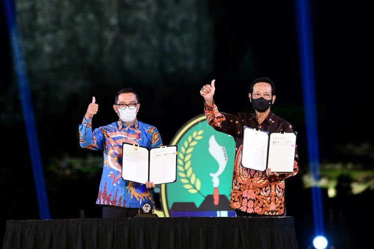 Ridwan Kamil Ajak Sri Sultan Nostalgia ke Bandung