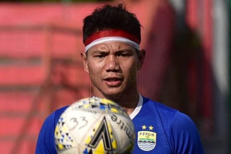 Achmad Jufriyanto Wirang Persib Kalah Telak 1-5 dari PSM Makassar