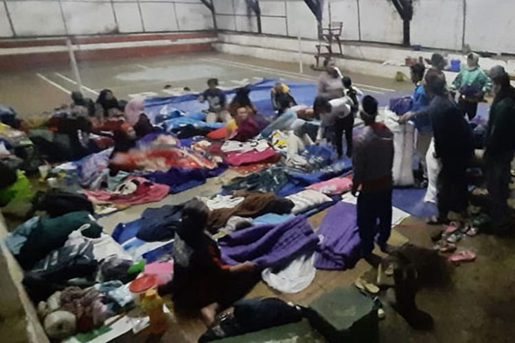 Puluhan Pengungsi Warga Kampung Giri Awas Pangalengan Butuh MCK Portable dan Tambahan Tenda