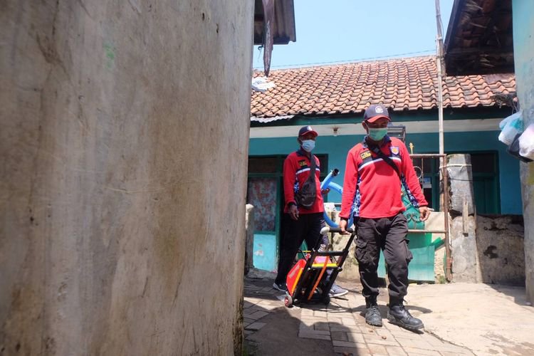 Kota Bandung Miliki Inovasi Penanganan Kebakaran di Daerah Padat Namanya Sprinkler Warga