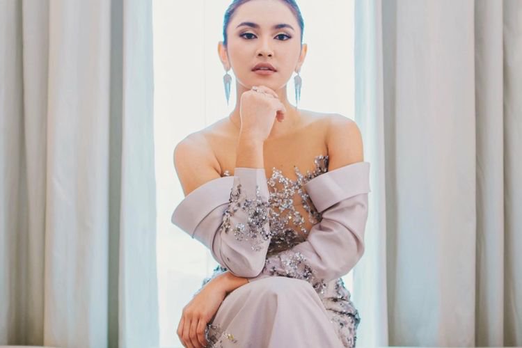 Dinilai Pakai Baju Terlalu Seksi Saat Nyanyikan 'Indonesia Raya', Mahalini Tuai Kritikan Netizen
