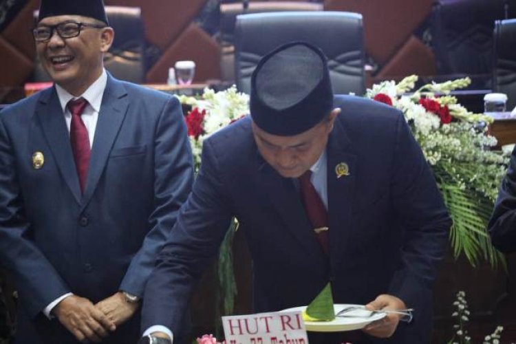 Rapat Paripurna Kemerdekaan DPRD Kabupaten Bogor, Rudy Susmanto Ajak Masyarakat Berdoa untuk Tokoh Bogor