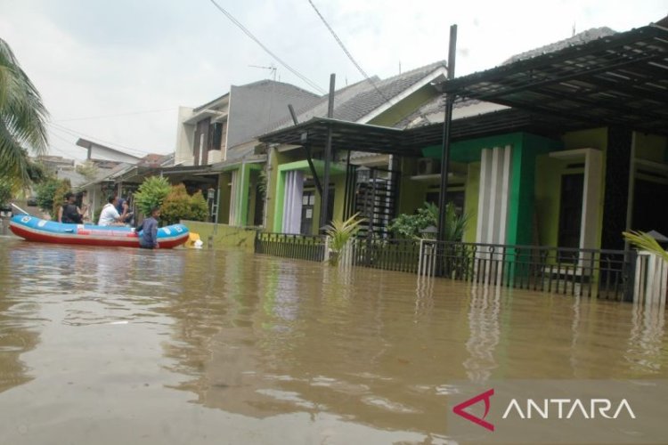 Pemkab Bogor Tangani Banjir di Tiga Perumahan Kecamatan Cibinong