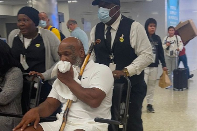 Mike Tyson Terpaksa Pakai Kursi Roda di Bandara Miami, Betulkah Ajalnya Sudah Dekat?