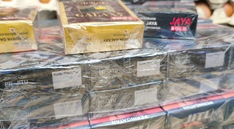 Satpol PP KBB dan Bea Cukai Jabar Amankan Puluhan Batang Rokok Ilegal