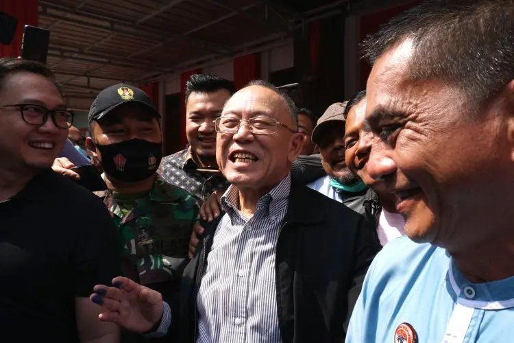 Foto: Disambut Warga, Dada Rosada Bebas dari Penjara Sukamiskin
