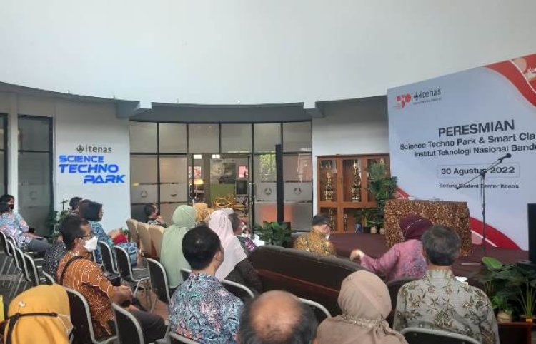 Itenas Hadirkan Gedung Science Techno Park di Bandung