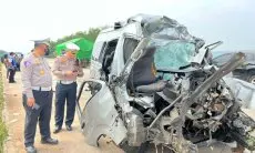 Akibat Sopir Ngantuk, Tujuh Tewas Dalam Kecelakaan di Tol Semarang - Batang