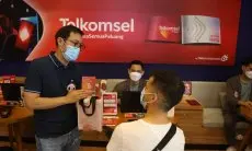 Hari Pelanggan Nasional 2022, Telkomsel Menyapa Pelanggan Trans Studio Mall