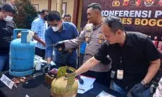 Polres Bogor Ciduk Pengoplos Elpiji Subsidi Beromzet Puluhan Juta Per Bulan