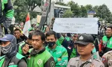 Tolak Kenaikan Harga BBM, Tuntutan Aksi Ojol Cirebon Raya Bersatu Kepung Balai Kota Cirebon