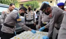 Pejabat Utama Polresta Cirebon Jalani Tes Urine