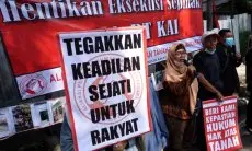 FOTO: Aksi Korban Penggusuran PT KAI