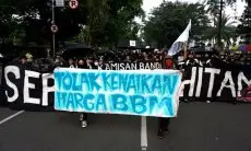 FOTO: Aksi Tolak Kenaikan Harga BBM