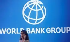 Bank Dunia Peringatkan Risiko Resesi Global Saat Kenaikan Suku Bunga