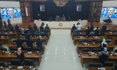 Sikapi Pandangan Umum Fraksi DPRD Jabar Terkait APBD Perubahan 2022