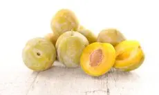 Atasi Kulit Kusam dengan Vitamin C dari Kakadu Plum