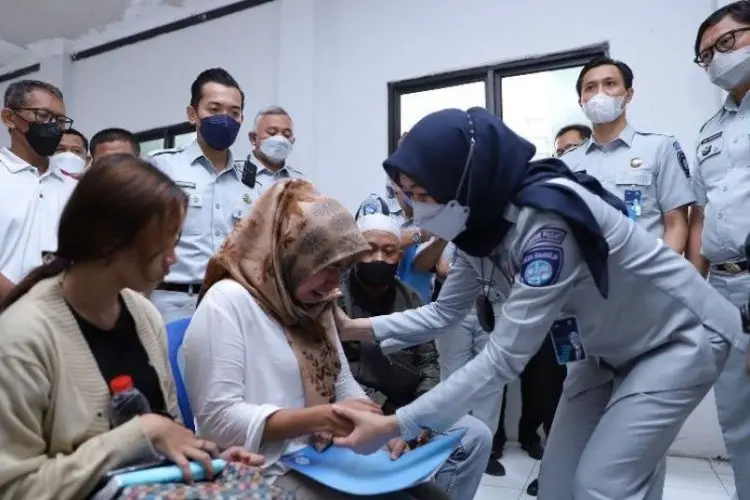 Jasa Raharja Santuni Korban Kecelakaan Truk Kontainer di Bekasi