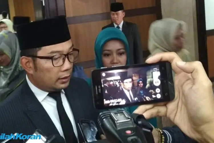 Rapat Paripurna, Kang Emil Sampaikan Berita Baik dan Buruk Kepada DPRD Jabar
