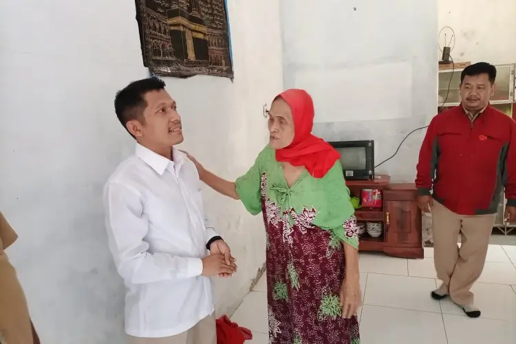 Angoota DPRD Bogor Serap Aspirasi Masyarakat Secara Door to Door