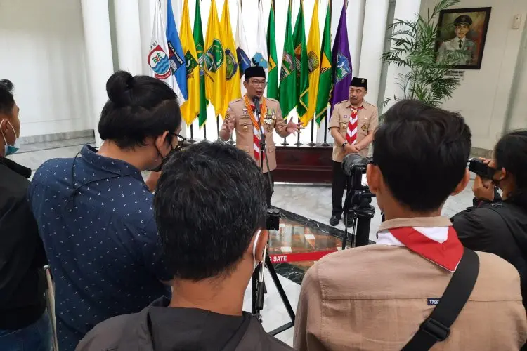 Ridwan Kamil Siap Bantu Kota Bandung Desain Sepatu Cibaduyut