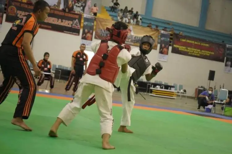 234 Atlet Tarung Drajat Ikuti Kejuaraan Bupati Cup X di Stadion Indoor si Jalak Harupat 