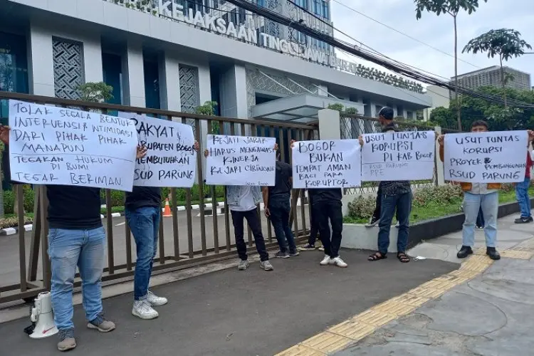 Mahasiswa dan Masyarakat Bogor Datangi Kejati Jabar, Ini Permintaannya