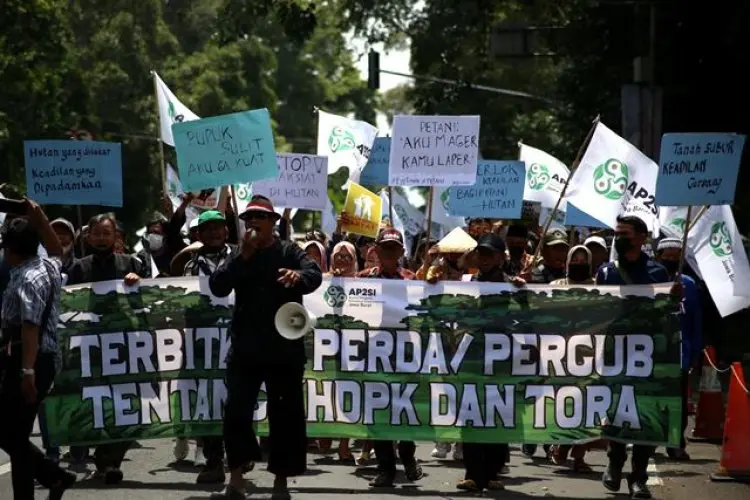 FOTO: Aksi Petani di Hari Tani Nasional