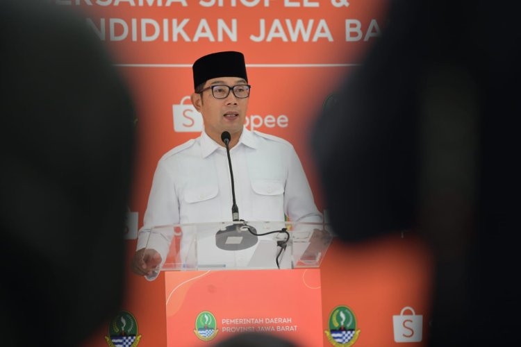 Atalia Praratya Urutan Pertama Cawalkot Bandung, Ridwan Kamil Masih Prematur Dibicarakan Saat Ini